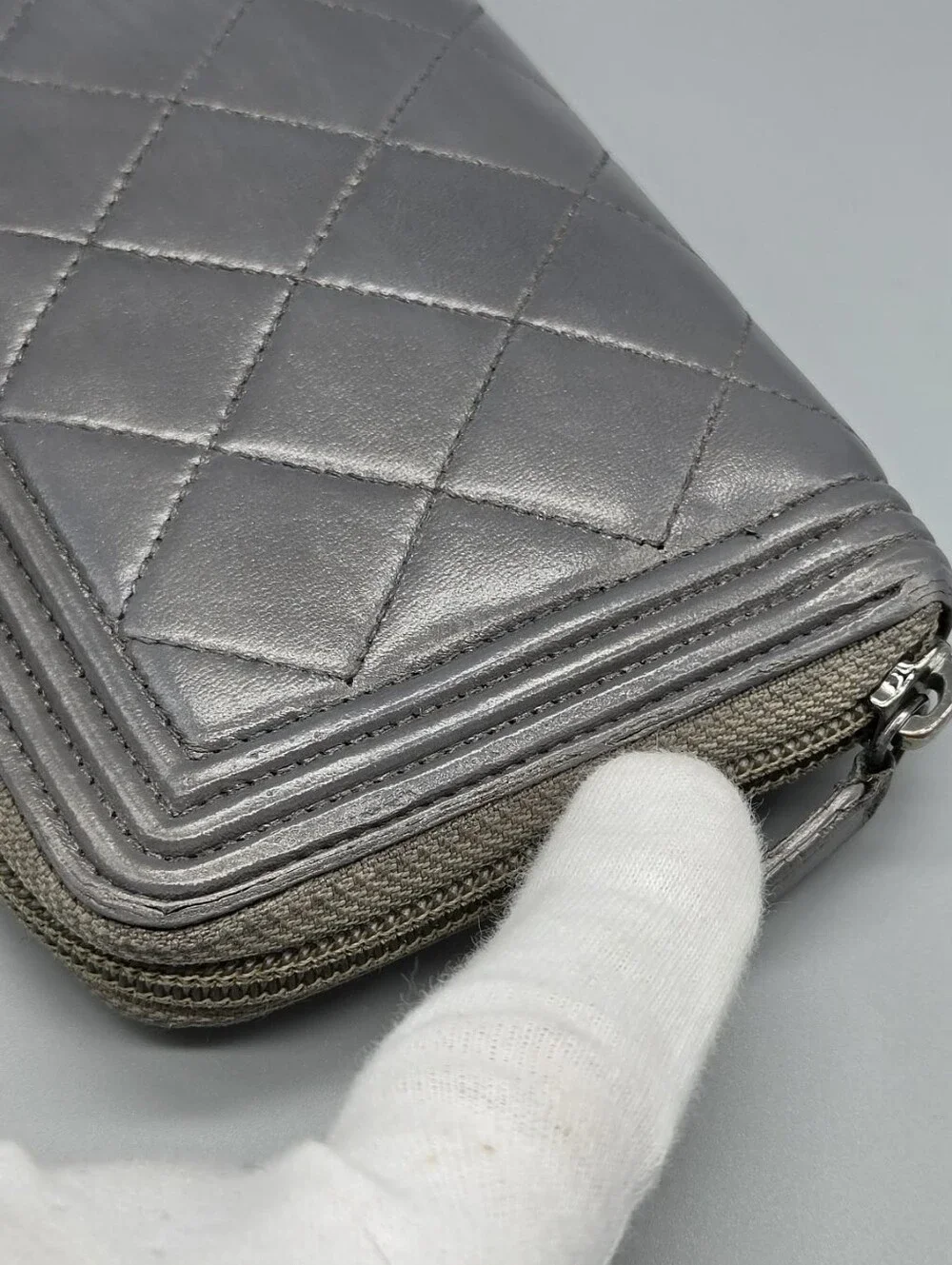 CHANEL 100% authentic